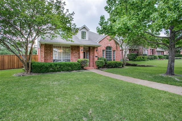 Primary Photo - 1404 Honey Locust Dr