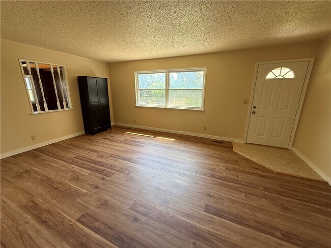 Building Photo - 31297 AR-295