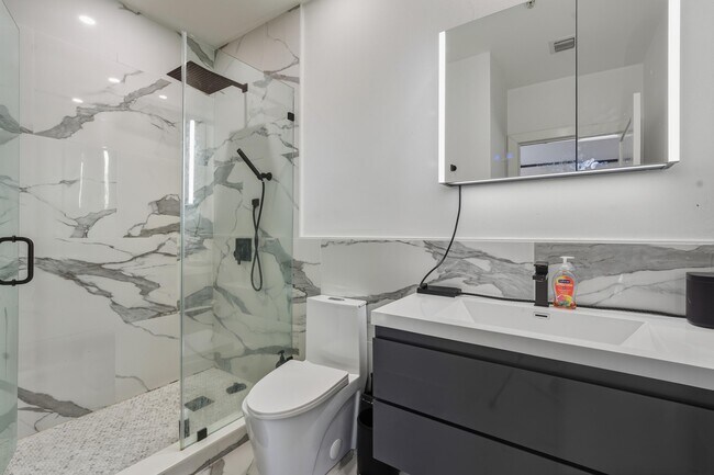 Building Photo - 2100 Van Buren St