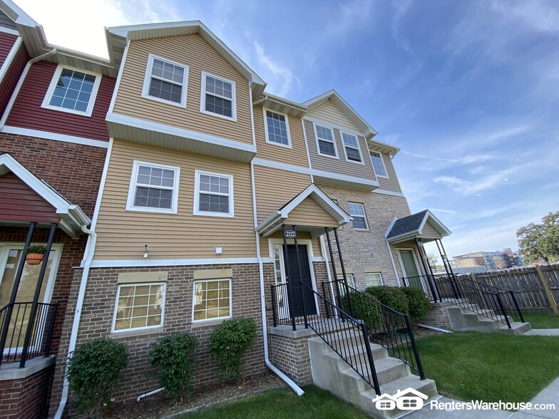 Primary Photo - 2122 High St