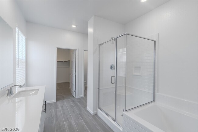 Building Photo - 9958 Oliver Hls Ave