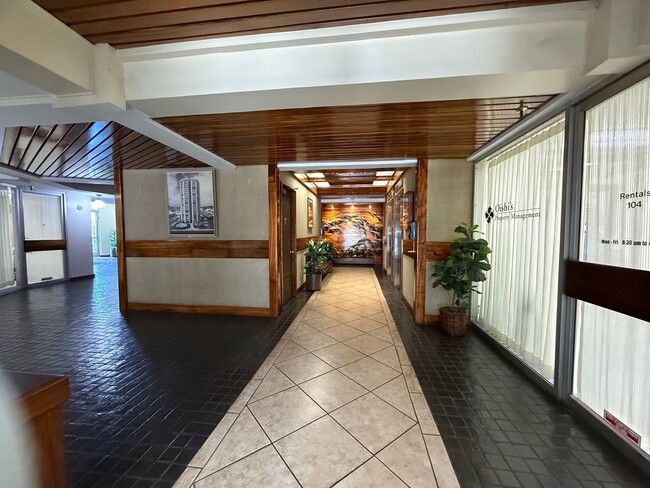 Building Photo - Upgraded studio at the Holiday Village $16...