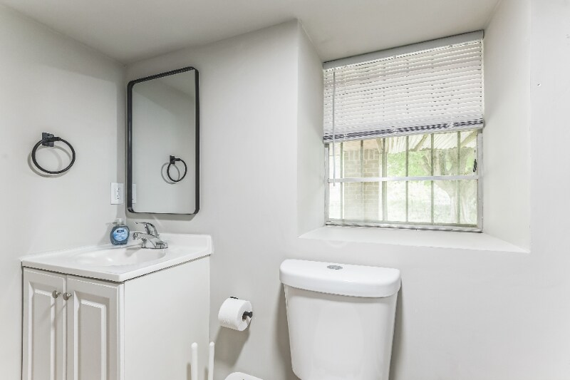 Building Photo - 2265 Wildwood Dr