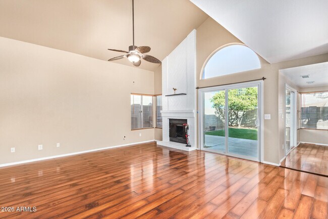 Building Photo - 4430 W Oraibi Dr