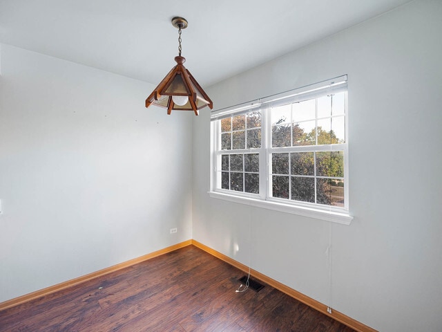 Building Photo - 2552 Dickens Dr