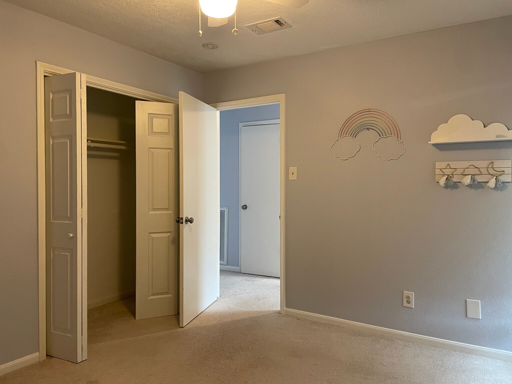 Building Photo - 15714 Mill Point Dr