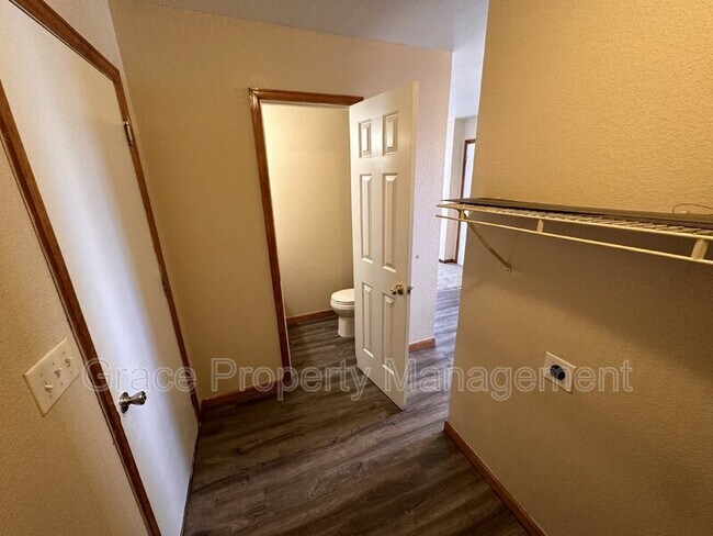 Building Photo - 3453 W 65th Ave
