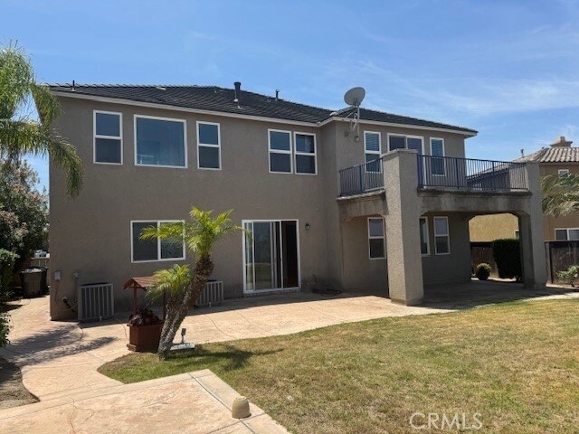 Building Photo - 16034 Skyridge Dr