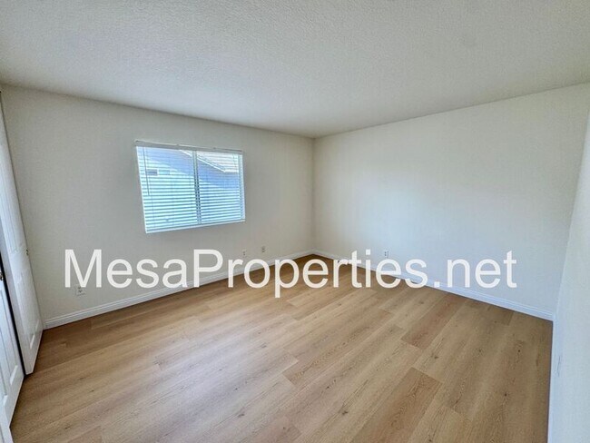 Building Photo - 6695 Goldy St