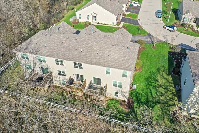 Building Photo - 7077 Hidden Green Cir