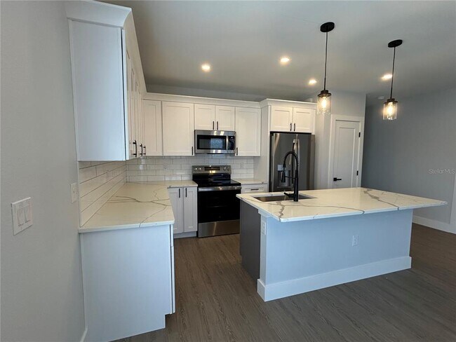 Building Photo - 50 Donlon Dr