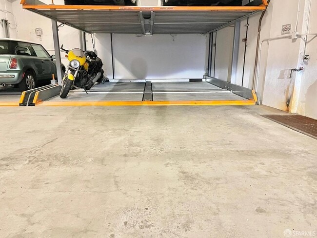 Building Photo - 1151 Sutter St