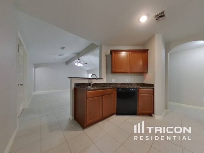Building Photo - 612 Totem Trail Dr