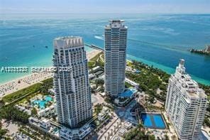 Building Photo - 100 South Pointe Dr