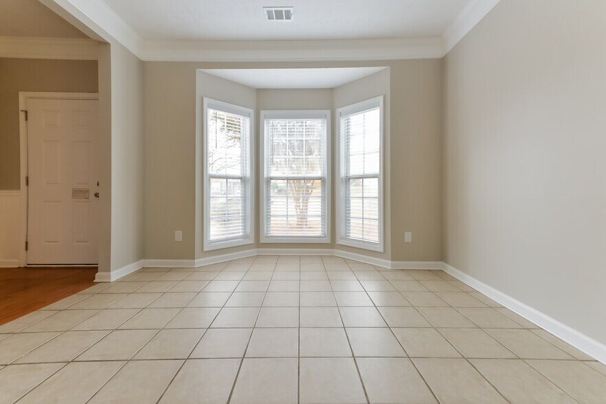 Building Photo - 416 Heathcliff Ct