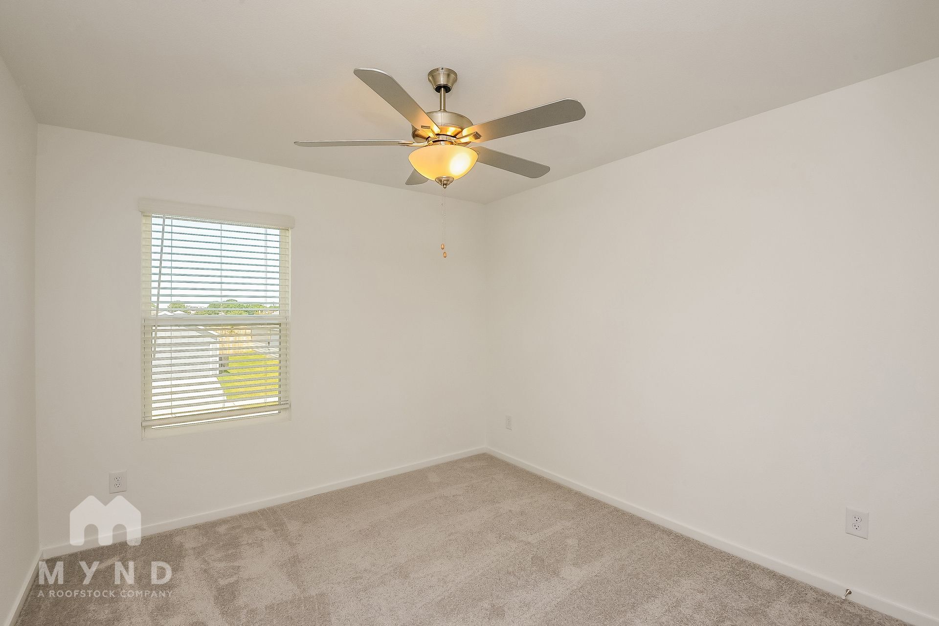 Building Photo - 2749 Mistwood Dr