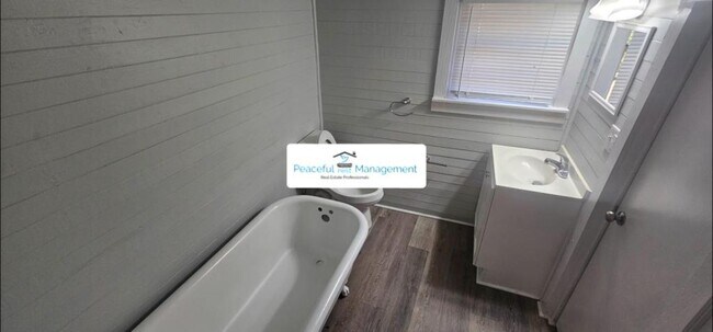 Building Photo - 5431 Buena Vista Rd