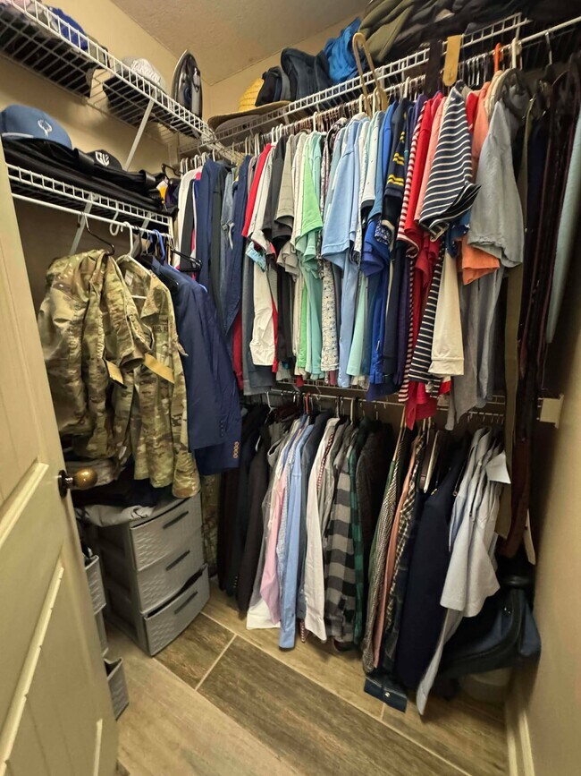 Building Photo - 61 Boulder Dr