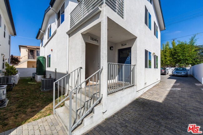 Building Photo - 7834 Flight Ave