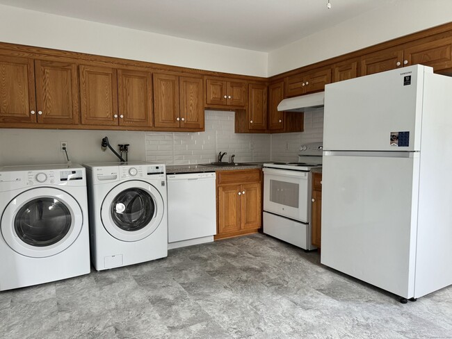 Building Photo - 26 Gurley Rd