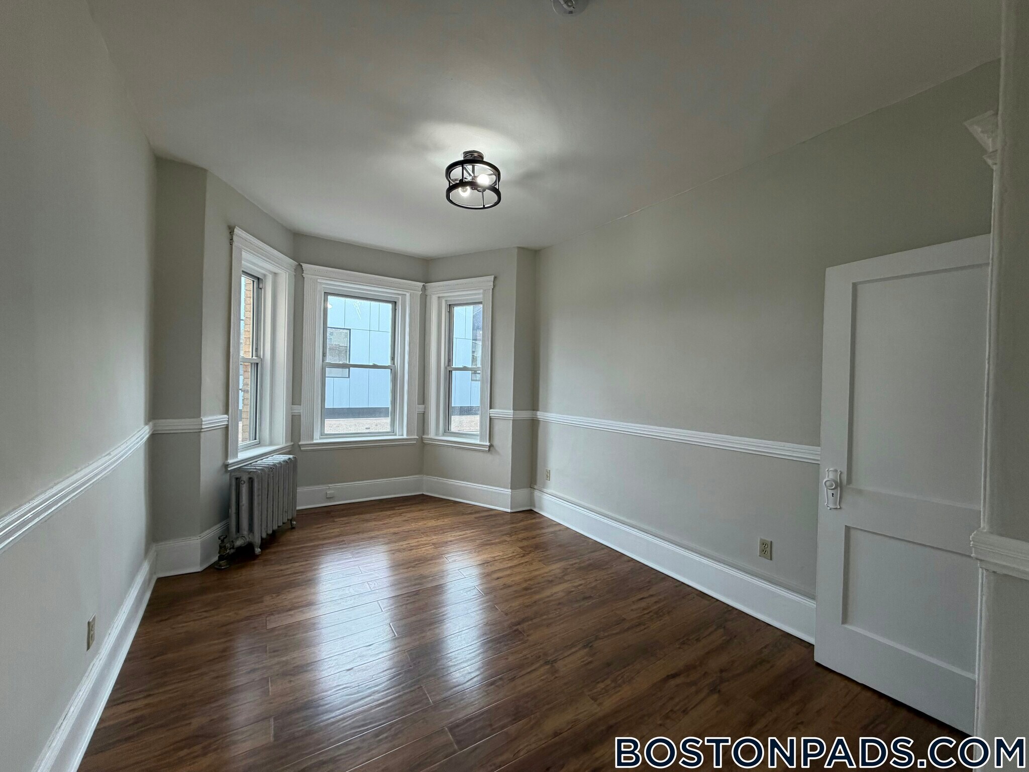 Building Photo - 38 Hemenway St