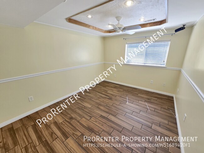 Building Photo - 2208 Kays Creek Dr