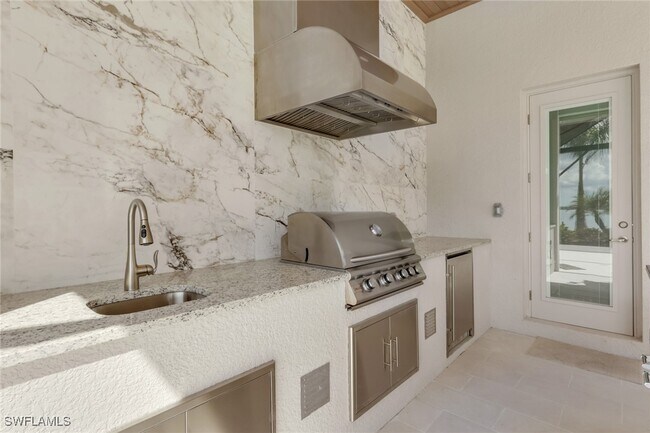 Building Photo - 17302 Blue Sapphire Dr