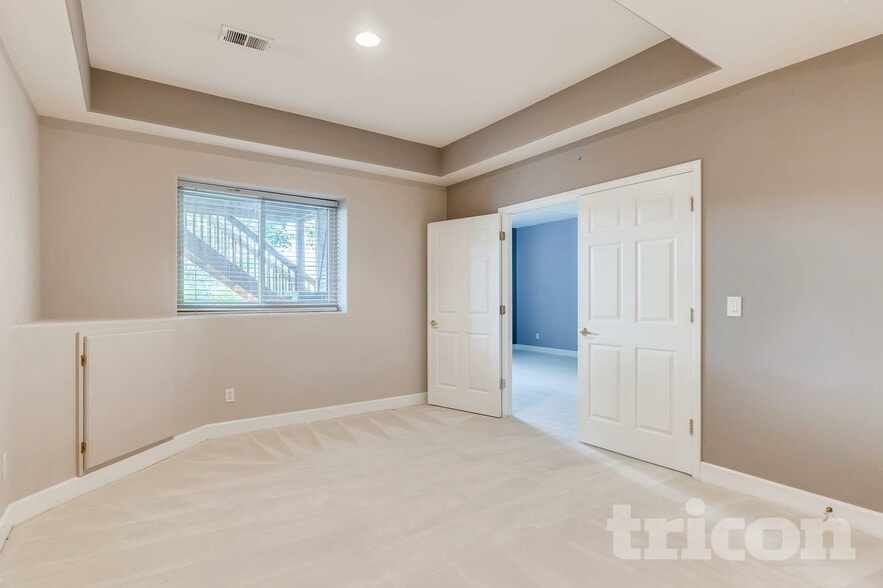 Building Photo - 14298 E Hampden Ave