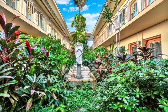 Building Photo - 1060 Pennsylvania Ave