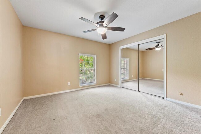 Building Photo - 2105 Spyglass Dr