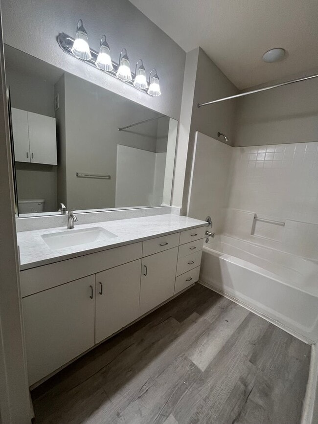 Building Photo - New Remodel 2/2 Fireplace; Quartz Countertops-FREE WATER/SEWER!