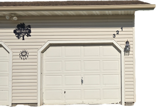 Building Photo - 321 Allan Ave