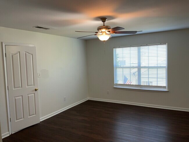 Building Photo - 12335 Shadow Ridge Ln