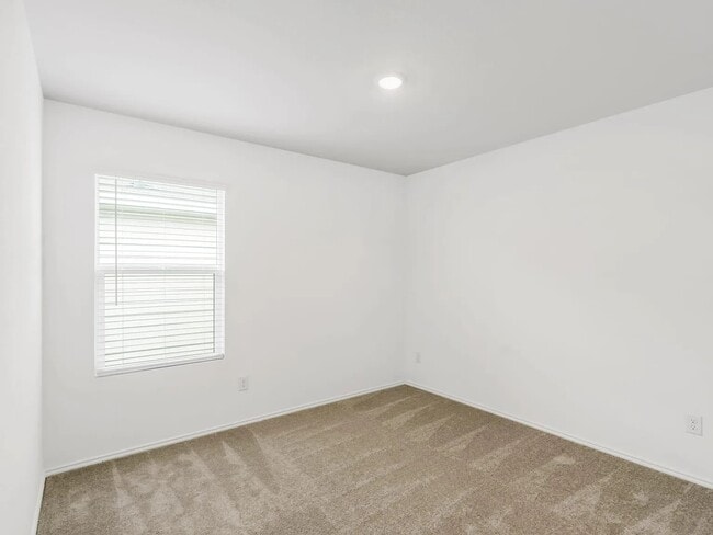 Building Photo - 7109 Gray Wolf Ln