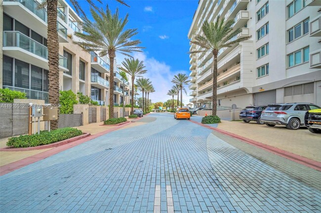 Building Photo - 9501 Collins Ave