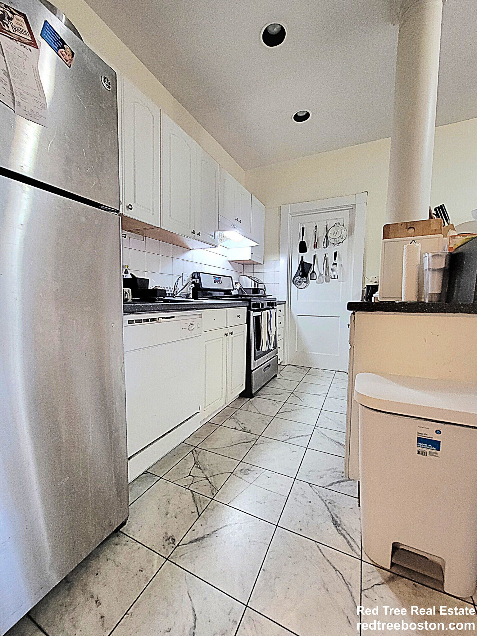 Unit 2 - 94 Pleasant St