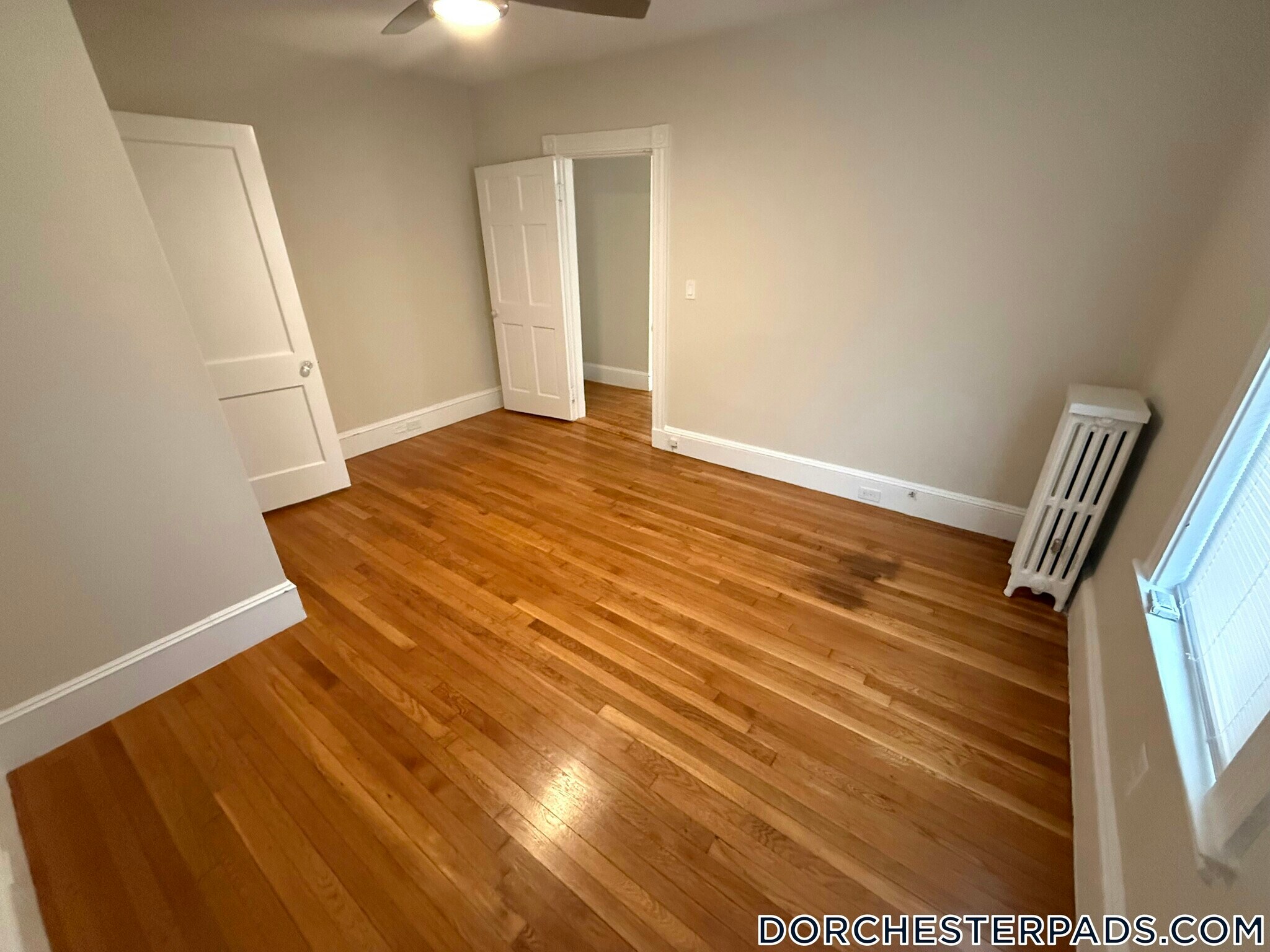 Building Photo - 24 Ventura St