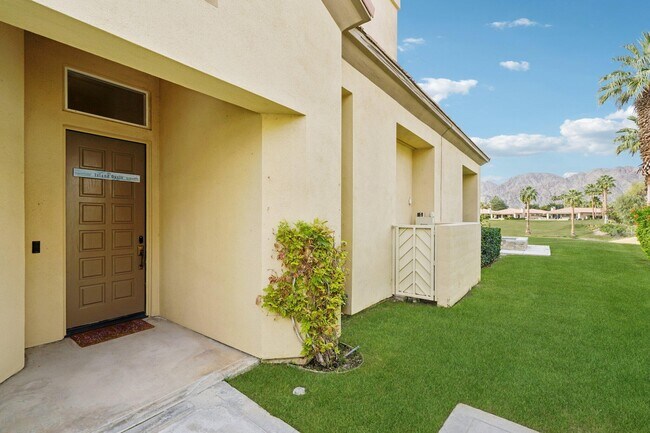 Building Photo - 55285 Laurel Valley
