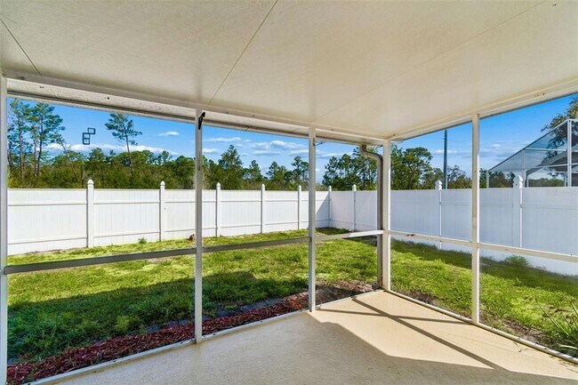 Building Photo - 7904 Floradora Dr