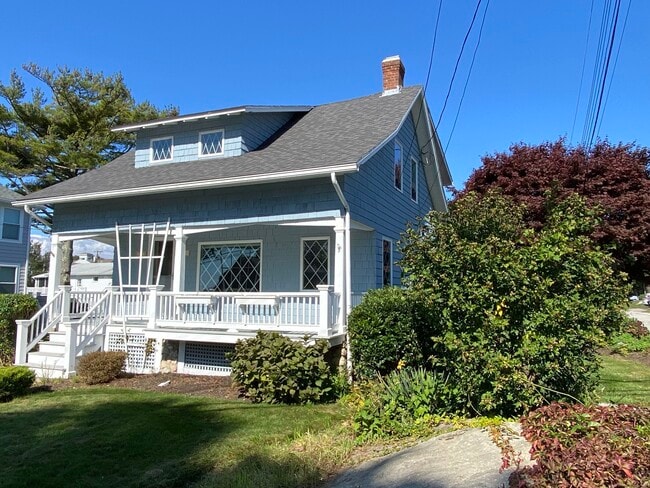 Building Photo - 22 Beach Rd
