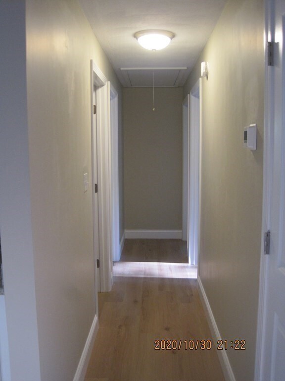 Building Photo - 9 Rickard St