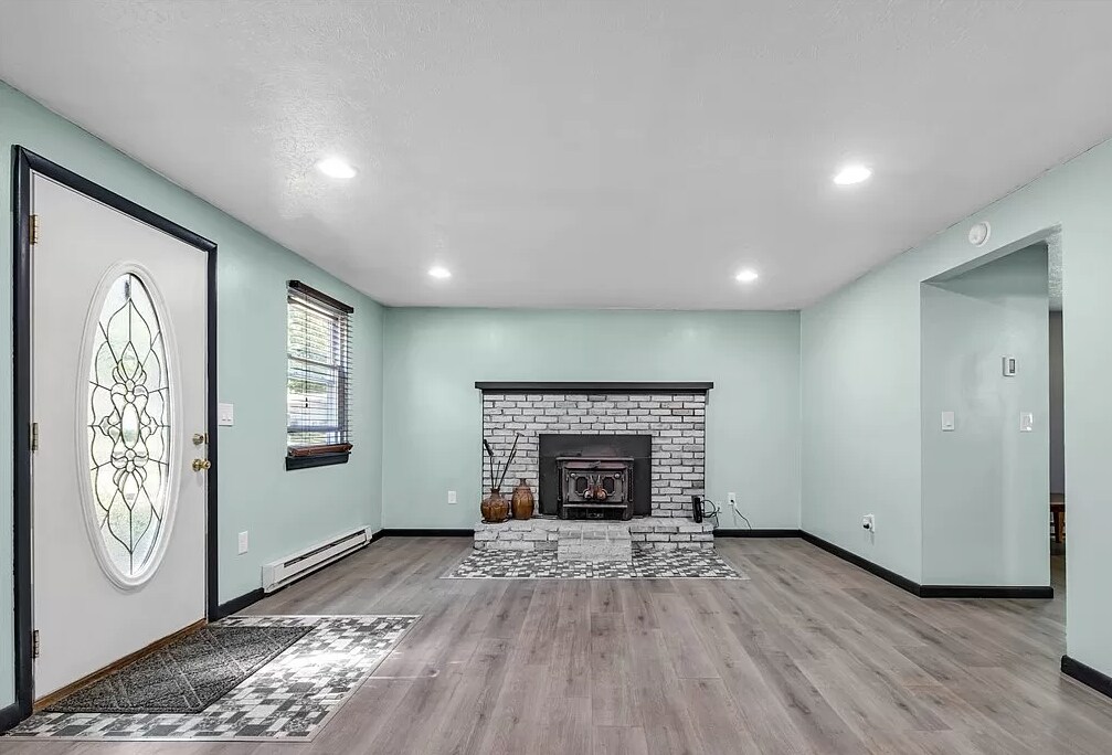 Building Photo - 5270 Cornell Blvd
