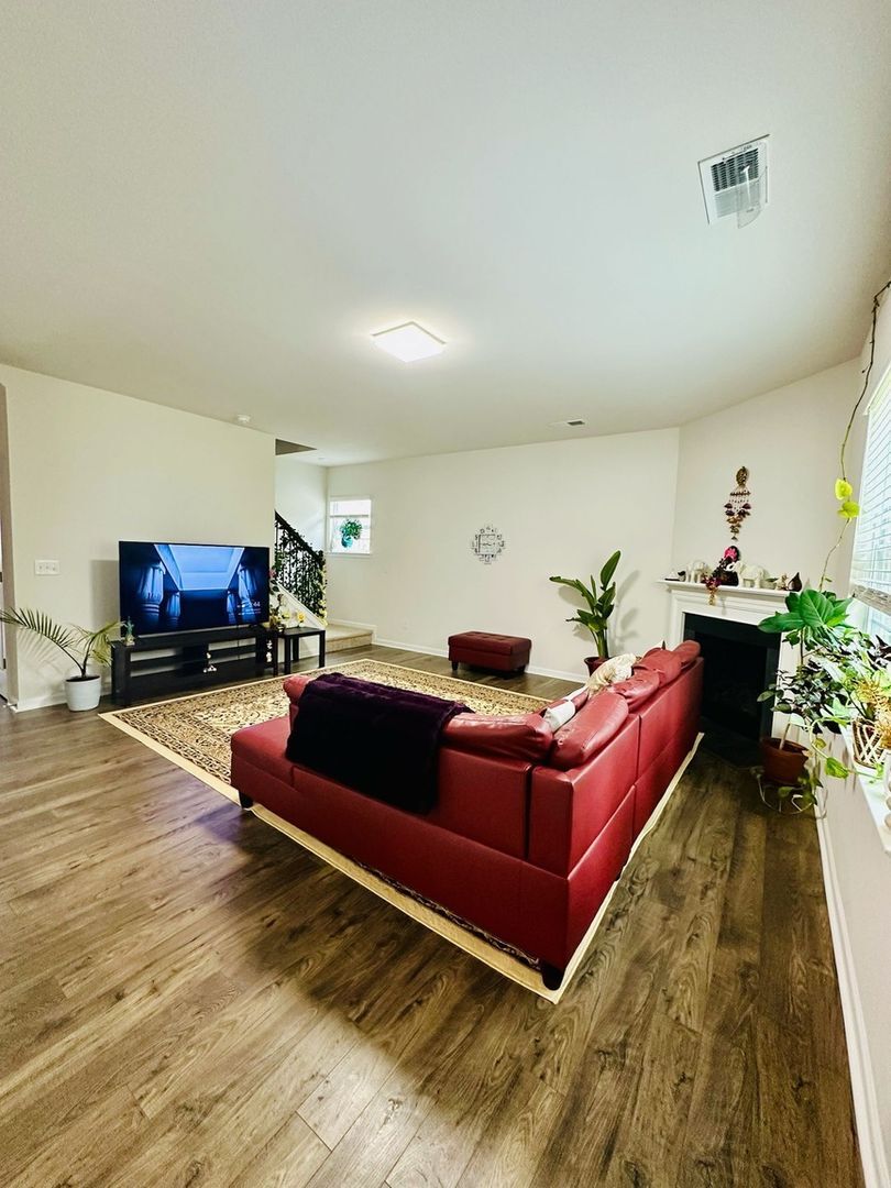 Building Photo - 6208 Ellimar Field Ln