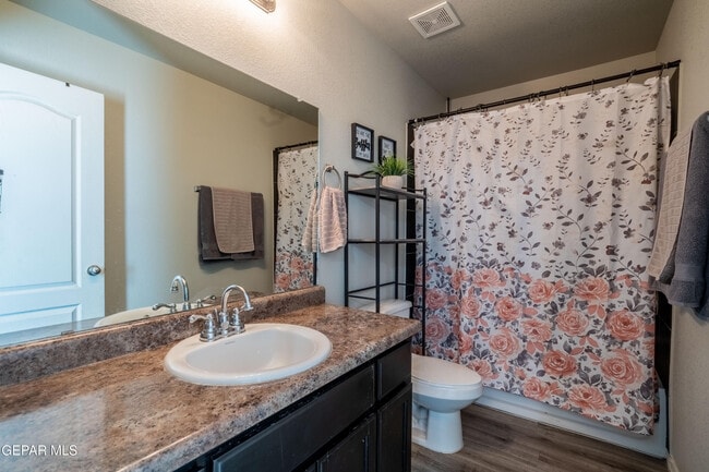 Building Photo - 945 Villa Seca Dr