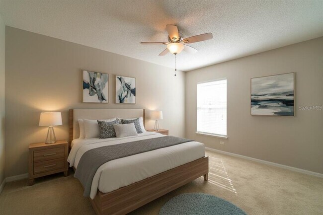 Building Photo - 522 Grand Royal Cir