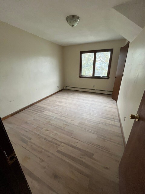 Bedroom - 54 Pleasant St