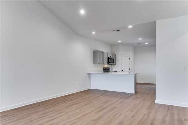 Building Photo - 11240 W 35th St S