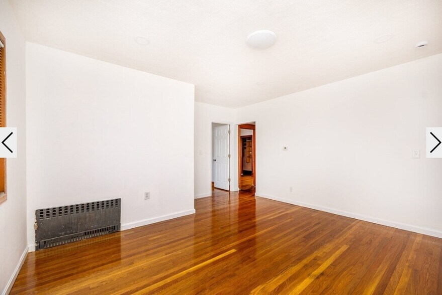 Building Photo - 19 Puritan Rd