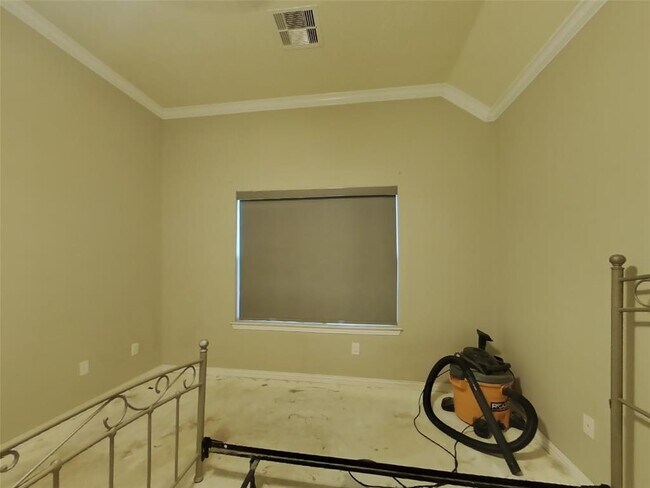Building Photo - 28906 Hidden Cove Dr