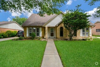 Building Photo - 21318 Park Valley Dr